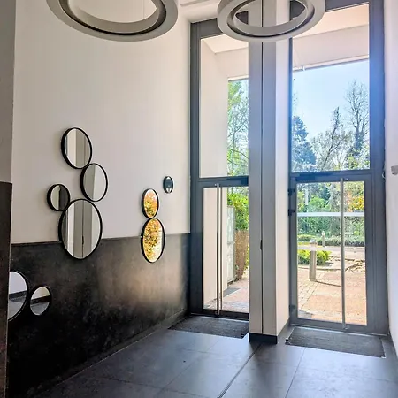 Simple With Parking And Terrace Appartement