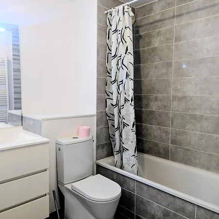 Simple With Parking And Terrace Appartement Toulouse