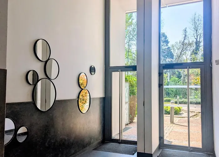 Simple With Parking And Terrace Appartement